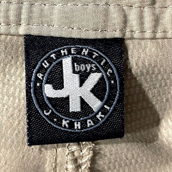 Youth, J. Khaki, Multi-Pocket, Quick-Dry, Performance Chino Shorts. Size Large. - Picture 3 of 11